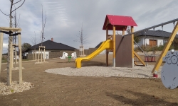Parkové úpravy dětského hřiště v Obyčtově 